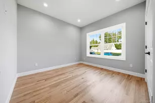 43 Barter Ln, Hicksville, NY 11801 - Photo 20