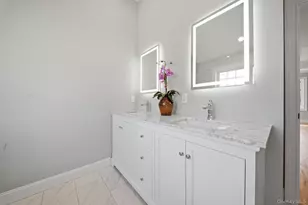 43 Barter Ln, Hicksville, NY 11801 - Photo 30