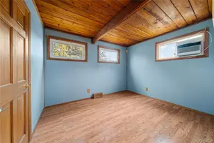 1656 N Gardiner Dr, Bay Shore, NY 11706 - Photo 14