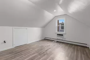 215 Hathaway Ave, Elmont, NY 11003 - Photo 16