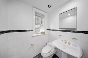 83 Dartmouth St, Forest Hills, NY 11375 - Photo 22