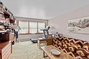 12 Westmoylan Ln, Coram, NY 11727 - Photo 6