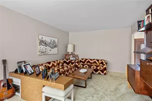 12 Westmoylan Ln, Coram, NY 11727 - Photo 14