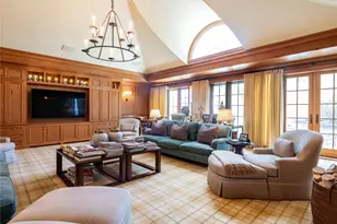 90 Elderfields Rd, Manhasset, NY 11030 - Photo 18