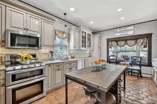 65 Rockledge Dr, Suffern, NY 10901 - Photo 16