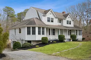 61 Channing Cross, Hampton Bays, NY 11946 - Photo 2