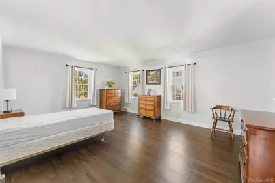 1 Rectory Lane S, Scarsdale, NY 10583 - Photo 12