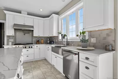 28 Wild Turkey Lane, Rock Tavern, NY 12575 - Photo 12