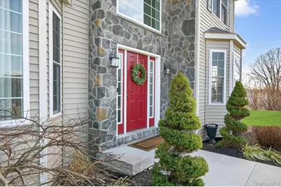 28 Wild Turkey Lane, Rock Tavern, NY 12575 - Photo 4