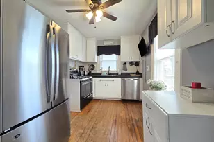 64 11th St, Ronkonkoma, NY 11779 - Photo 10