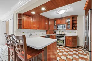 52 Windsor Ter, Yonkers, NY 10701 - Photo 12