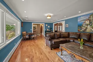 431 Woodbury Rd, Cold Spring Harbor, NY 11724 - Photo 6