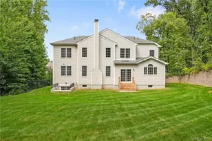 11 Fraydun Ln, Scarsdale, NY 10583 - Photo 18