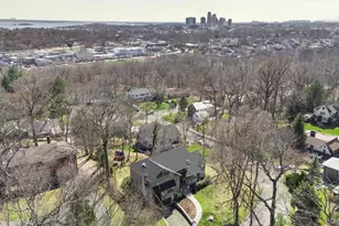 27 Stone Cabin Rd, New Rochelle, NY 10801 - Photo 20