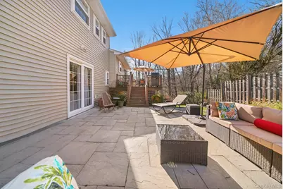 1 Anne Place, Pleasantville, NY 10570 - Photo 32