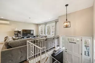 14 Dickinson Ave, Nyack, NY 10960 - Photo 2