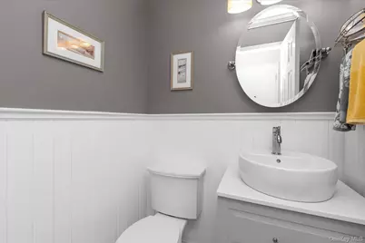 3 Oldfield, Roslyn, NY 11576 - Photo 8