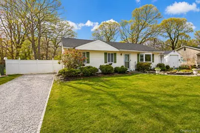 11 Seaford Road, Mastic Beach, NY 11951 - Photo 1
