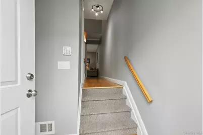 26 Village Green #26, Bardonia, NY 10954 - Photo 34