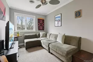 26 Village Green, Bardonia, NY 10954 - Photo 24