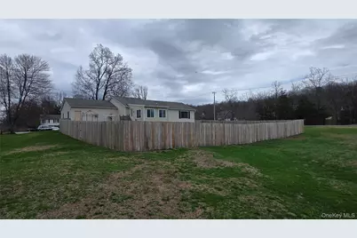 5 Meadows Court, Staatsburg, NY 12580 - Photo 4