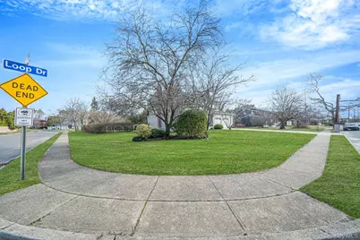 71 Loop Drive, Sayville, NY 11782 - Photo 44