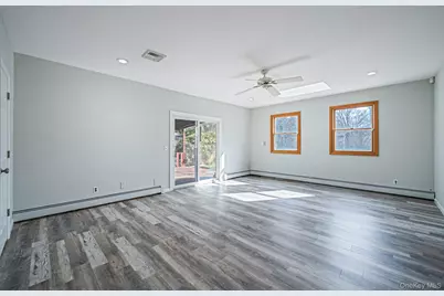 71 Loop Drive, Sayville, NY 11782 - Photo 16