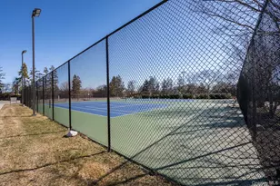 47 Greenmeadow Ct, Deer Park, NY 11729 - Photo 18