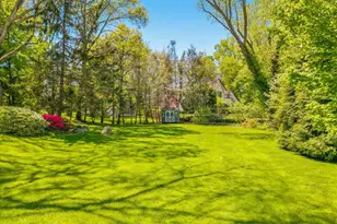 1 Dundee Rd, Larchmont, NY 10538 - Photo 46