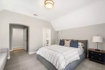1 Dundee Road, Larchmont, NY 10538 - Photo 38