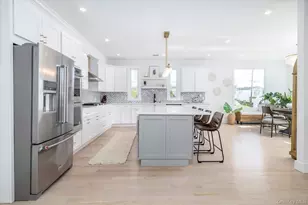 2441 Archer St, Seaford, NY 11783 - Photo 18