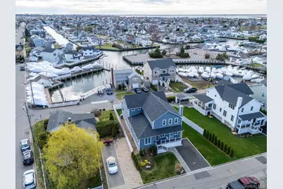 2441 Archer Street, Seaford, NY 11783 - Photo 34