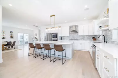 2441 Archer Street, Seaford, NY 11783 - Photo 20