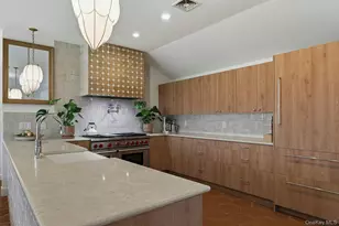 6 Greatmeadow Rd, Locust Valley, NY 11560 - Photo 10