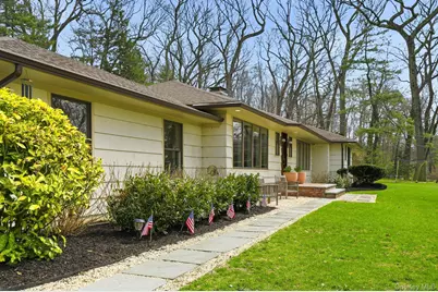 6 Greatmeadow Road, Locust Valley, NY 11560 - Photo 2