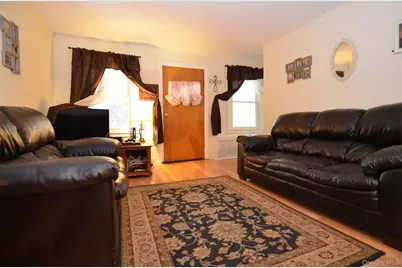 1342 Route 44 #1, Pleasant Valley, NY 12569 - Photo 4