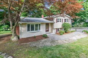 46 Midland Ave, Central Valley, NY 10917 - Photo 2