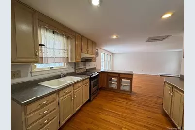 46 Midland Avenue, Central Valley, NY 10917 - Photo 12