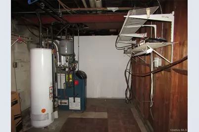 [Address not provided], Lynbrook, NY 11563 - Photo 14