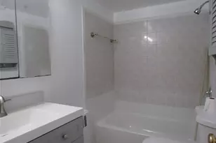[Address not provided], Lynbrook, NY 11563 - Photo 8