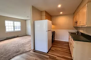 273 Berwick Ct, Ridge, NY 11961 - Photo 6