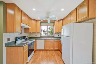 26 Bokel Rd, Ronkonkoma, NY 11779 - Photo 4
