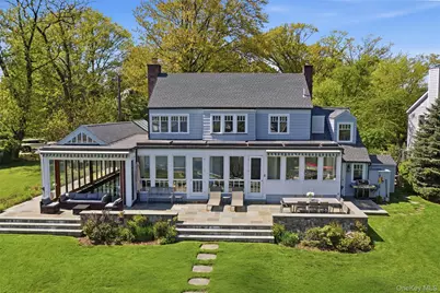 9 Bishop Place, Larchmont, NY 10538 - Photo 2