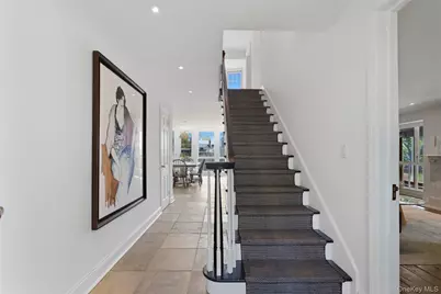 9 Bishop Place, Larchmont, NY 10538 - Photo 26