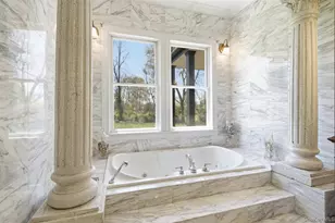 9 Locust Woods Dr, Shelter Island, NY 11964 - Photo 4