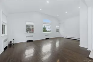 98 Nassau Rd, Huntington, NY 11743 - Photo 8