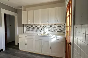 9 Elizabeth St, Port Jervis, NY 12771 - Photo 4