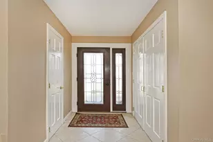 1968 Cynthia Ln, Merrick, NY 11566 - Photo 4