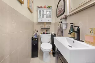 50 New Hyde Park Rd, New Hyde Park, NY 11040 - Photo 26