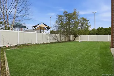 117 Terrace Avenue, Floral Park, NY 11001 - Photo 32